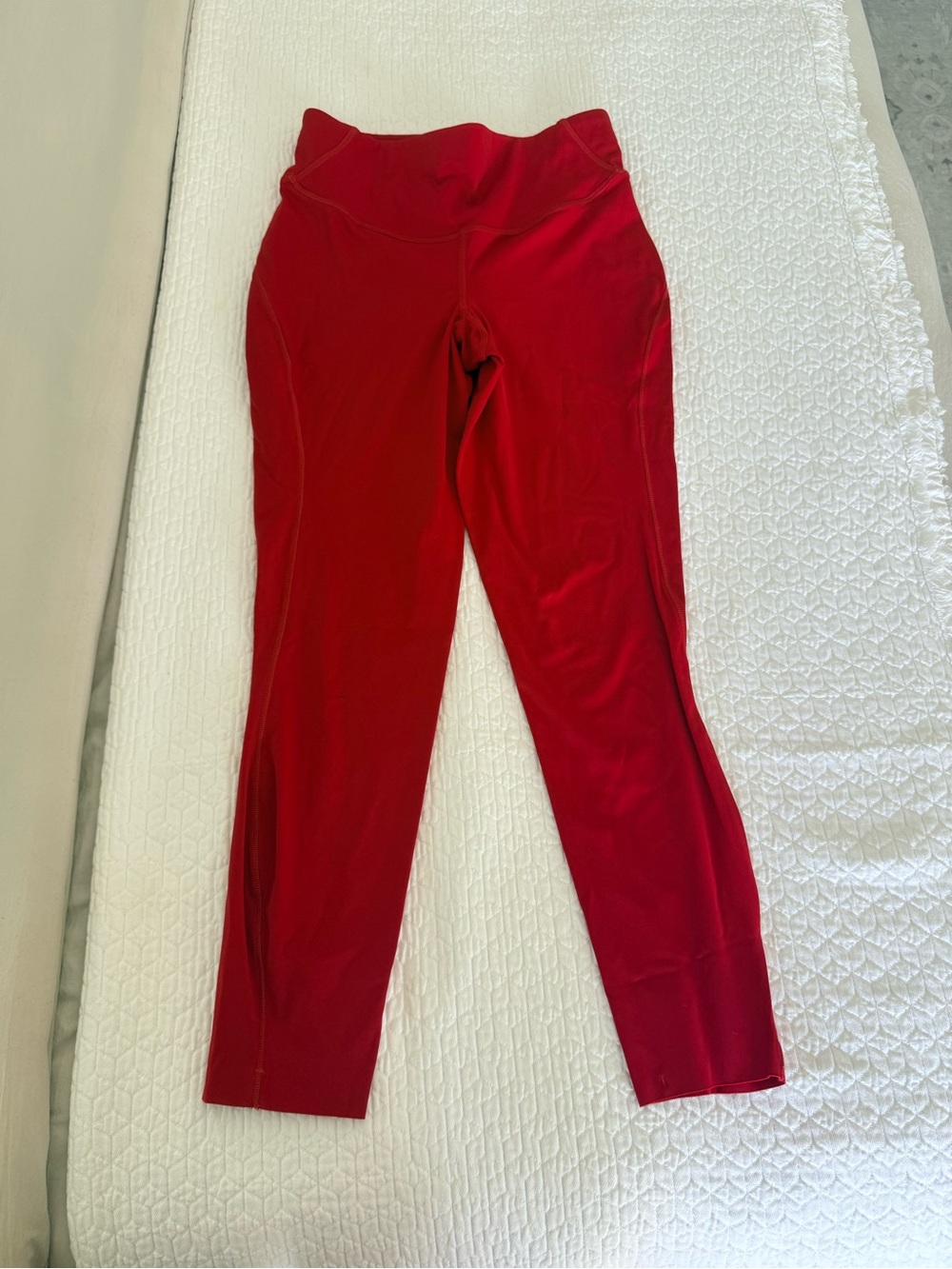 vibrant red Lululemon Fast & Free Leggings size 6